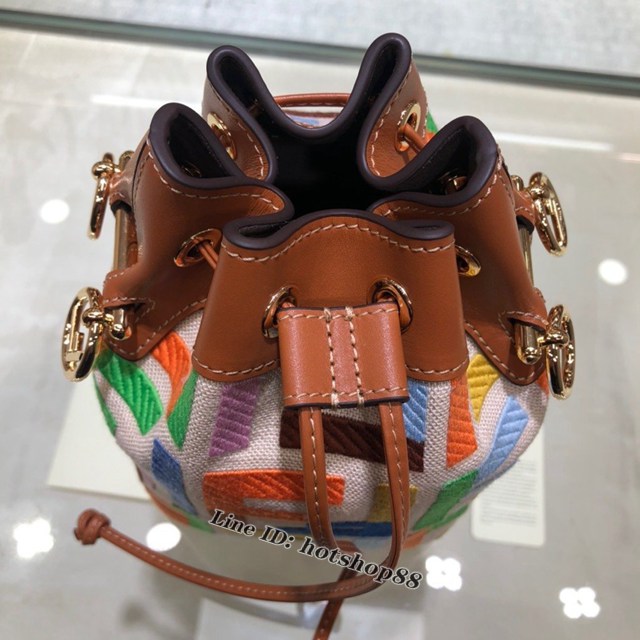 FENDI专柜精品包包 芬迪2020火爆新款肩背水桶女包 Fendi8066糖果色刺繡FF LOGO水桶包 fdzg2384